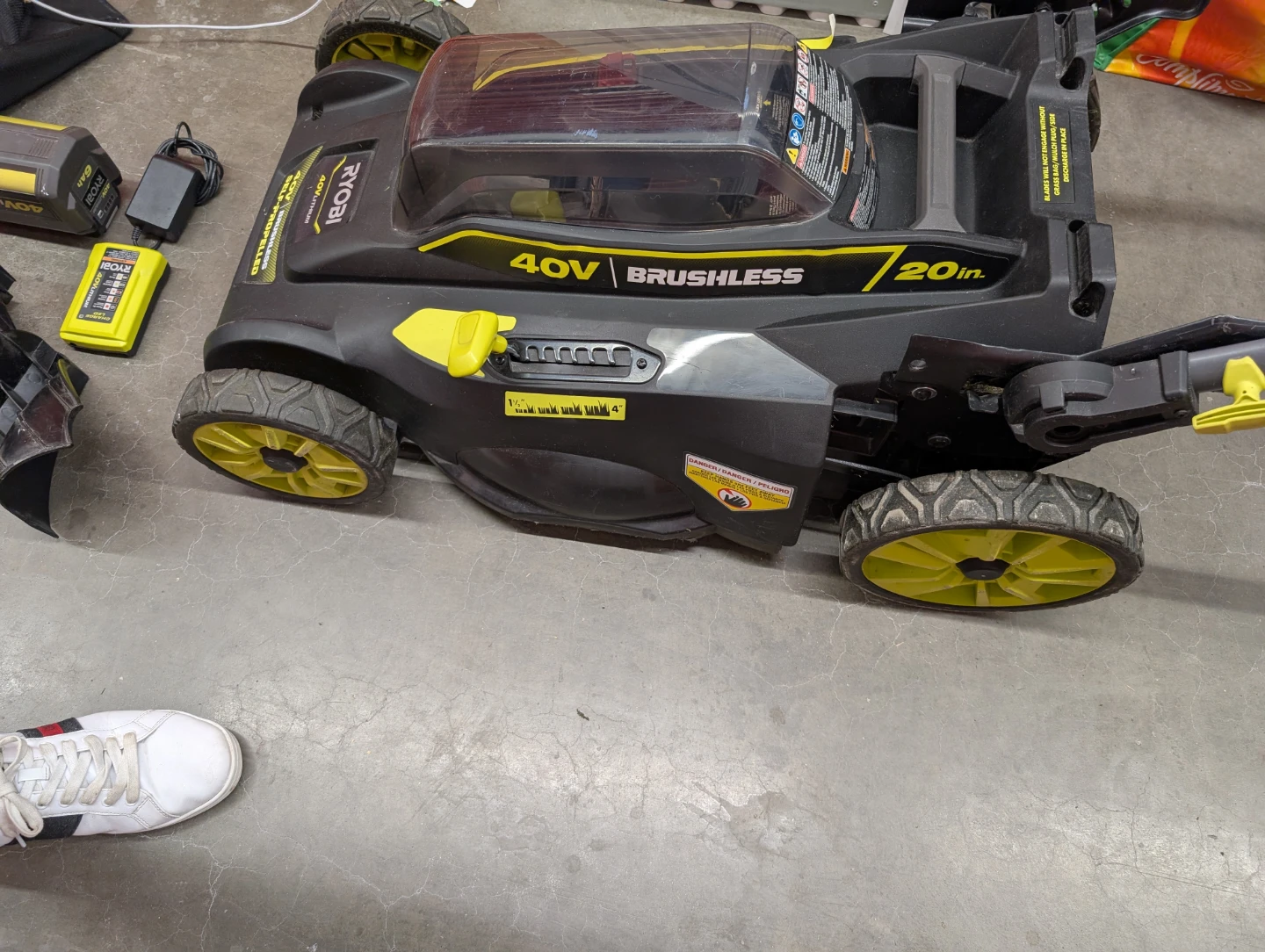 Ryobi 40V Self-Propelled Lawn Mower - 20 inch - photo 2