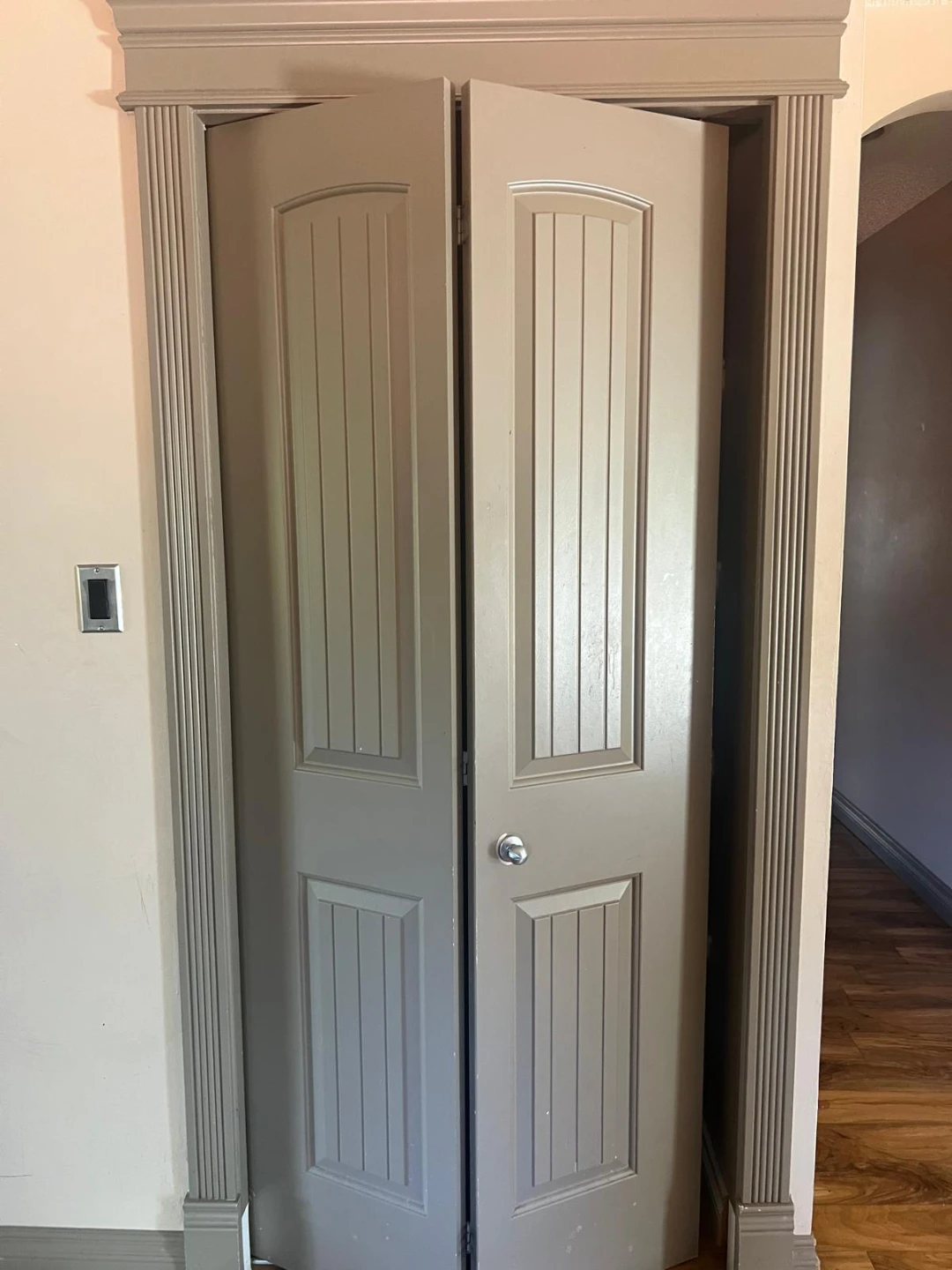 Used Closet Doors, room door and lights - photo 2