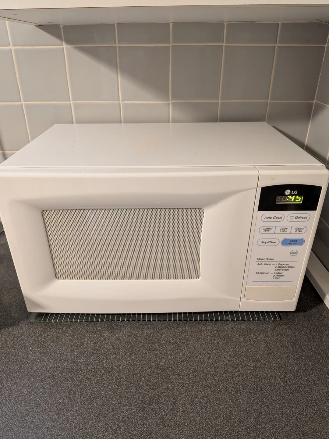 LG White Microwave