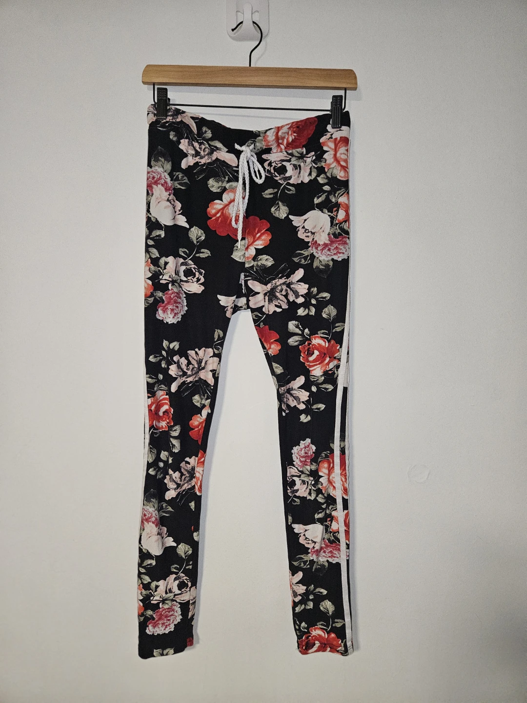 Ardene Floral Hoodie and Leggings Set M - photo 4