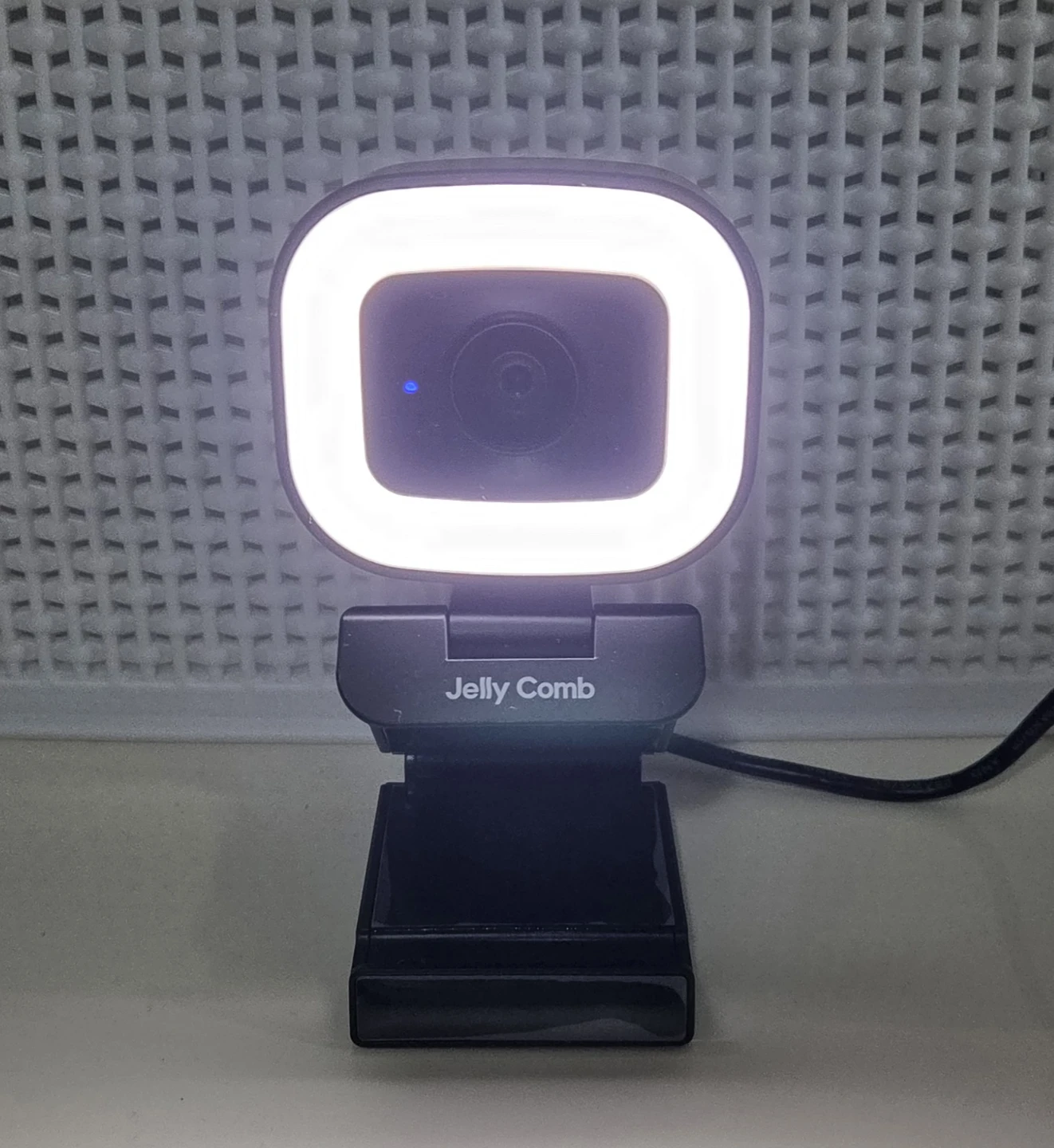 Jelly Comb W15 Streaming Webcam with Ring Light - photo 2