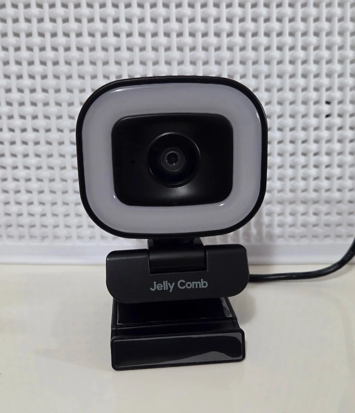 Jelly Comb W15 Streaming Webcam with Ring Light - photo 3
