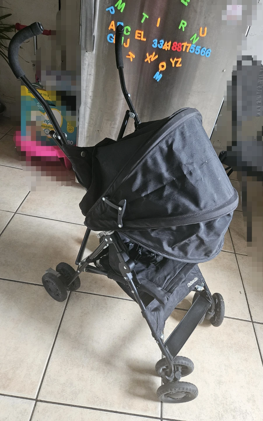 Kolcraft Black Lightweight Stroller - photo 3