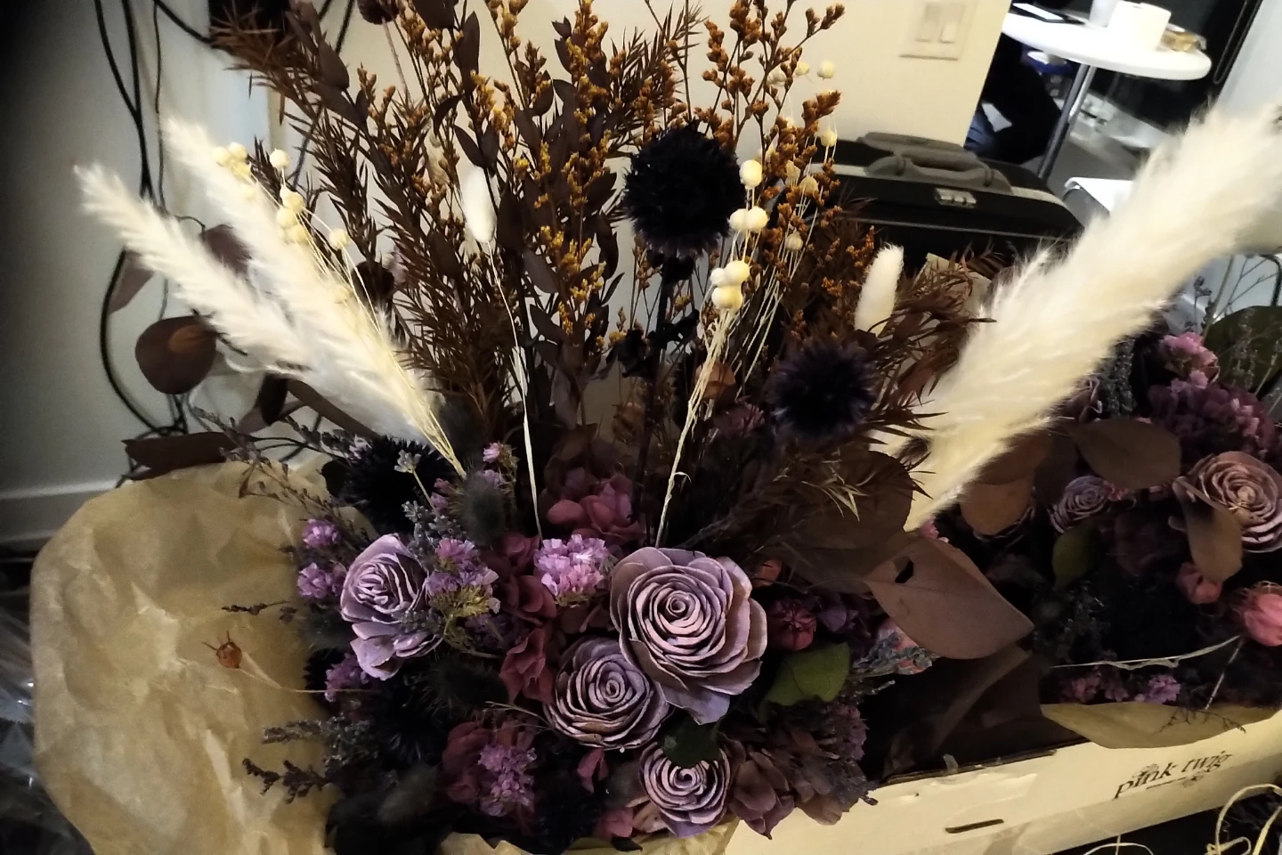 Dried and Preserved Flowers in Vases for Wedding or Home Decor - photo 2
