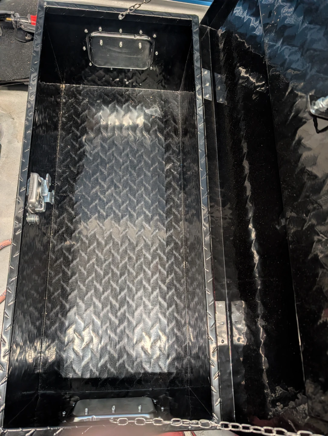 Black Diamond Plate Truck Box - photo 4