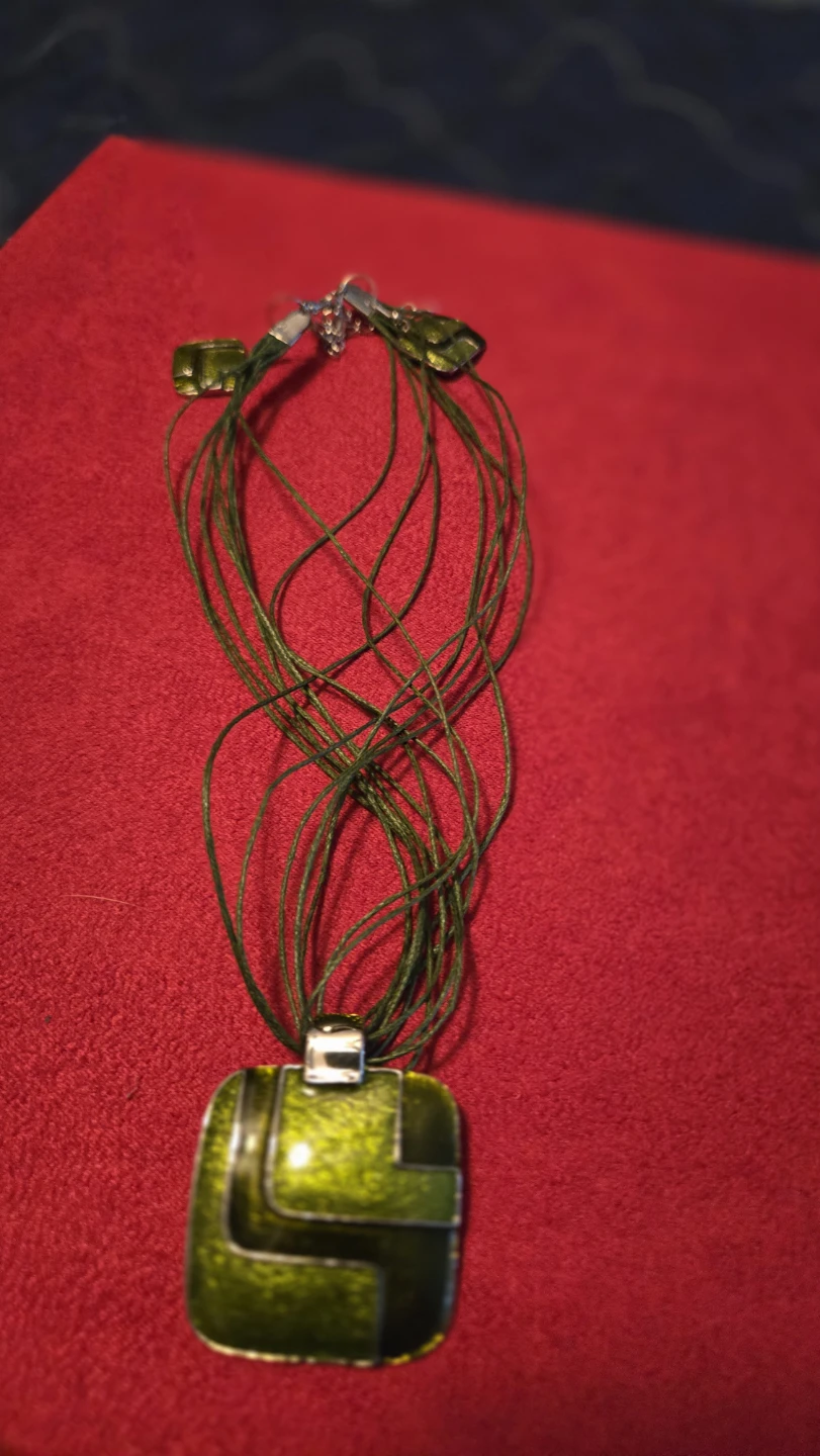 Green Pendant Necklace