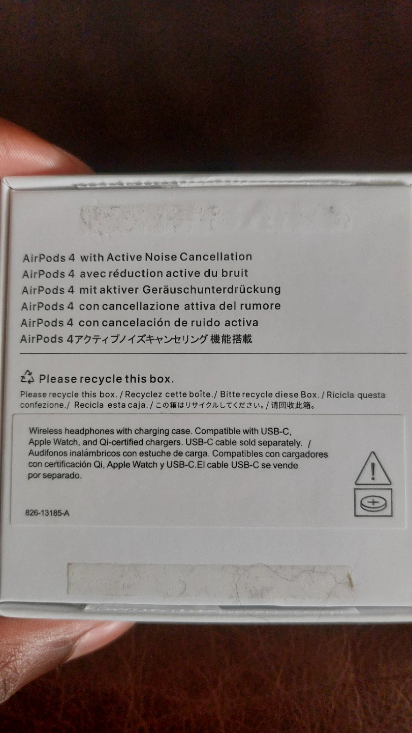 Airpods 4 - photo 4