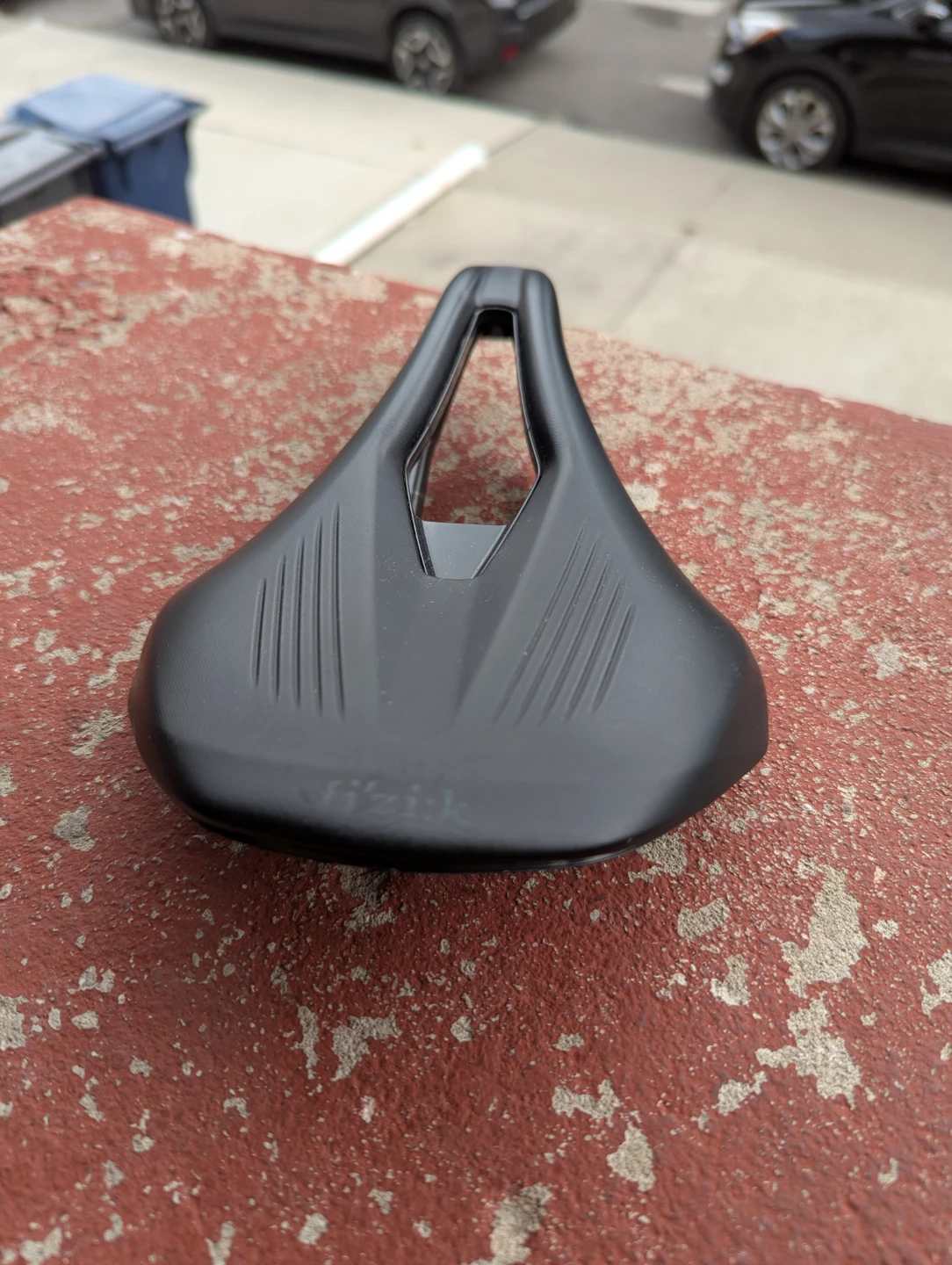 Fizik Vento Argo R3 Saddle - 150mm (K:ium Rails) - photo 5