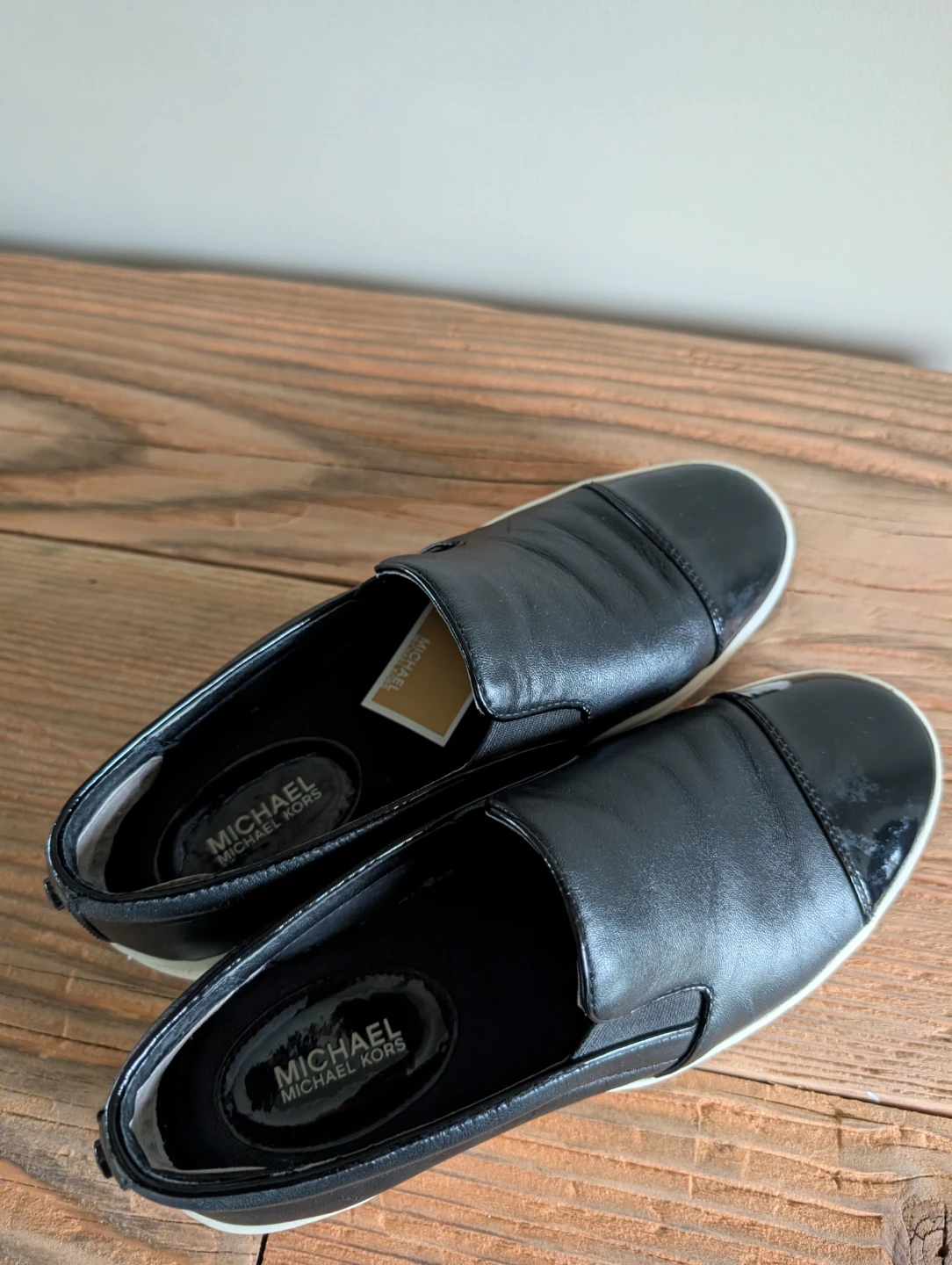 Mk women's size 7 shoes - photo 3