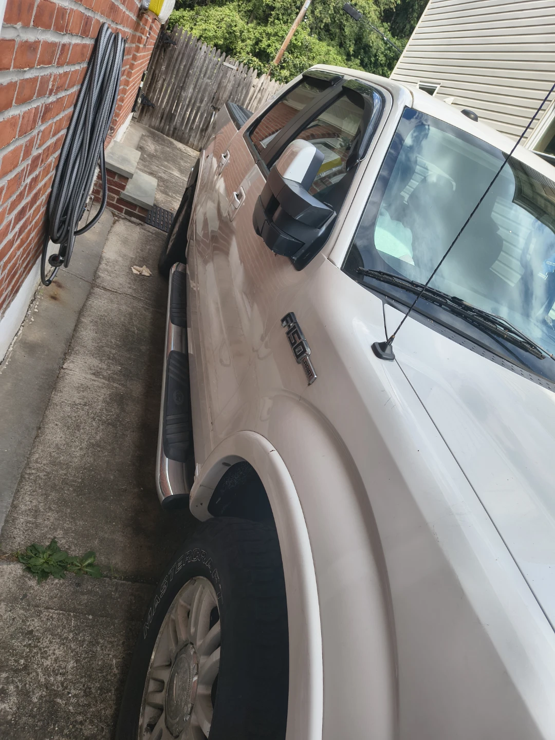 I got a Ford f150 for sale 2010 116.000 miles on it