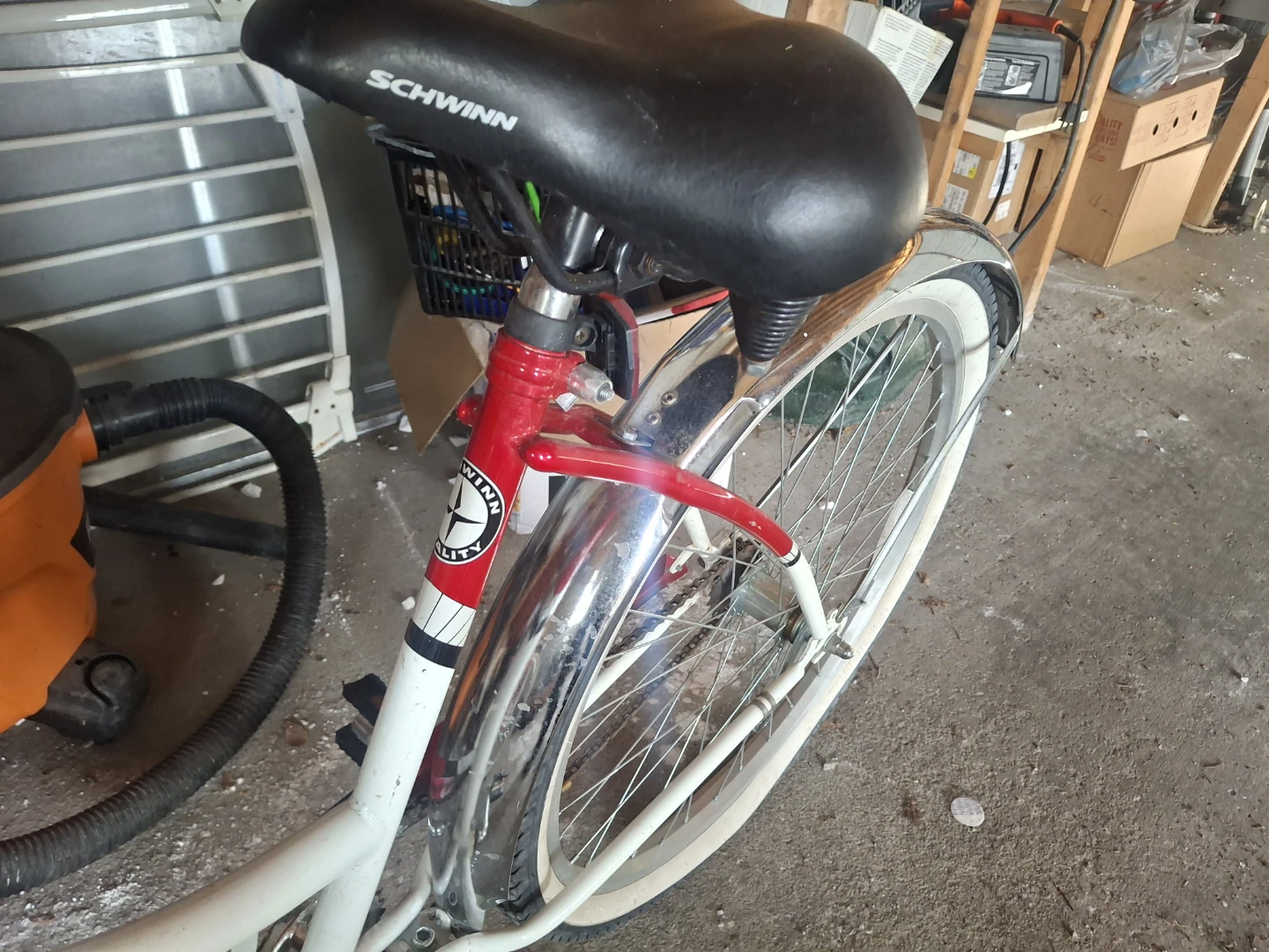 Schwinn Legacy Cruiser Bike - photo 2