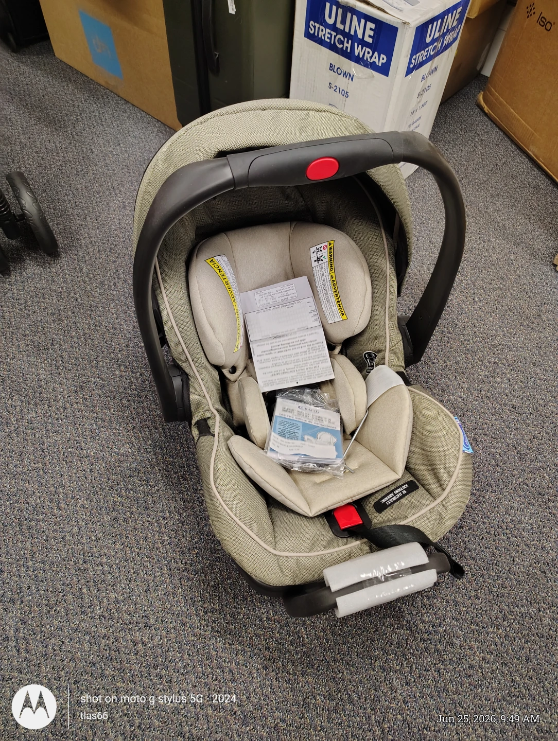 Graco SnugRide SnugLock Extend2Fit 35 LX Car Seat - photo 4
