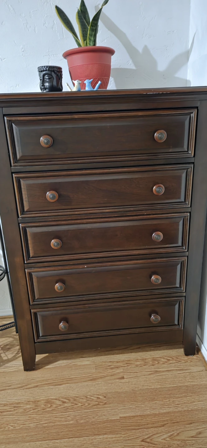 Dark Wood 5 piece bedroom set king size - photo 2