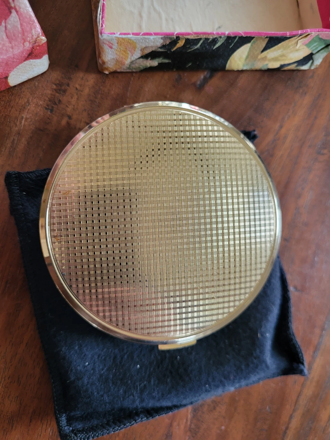 Rare Vintage 1950th Melissa Cameo Powder Box Compact - photo 3