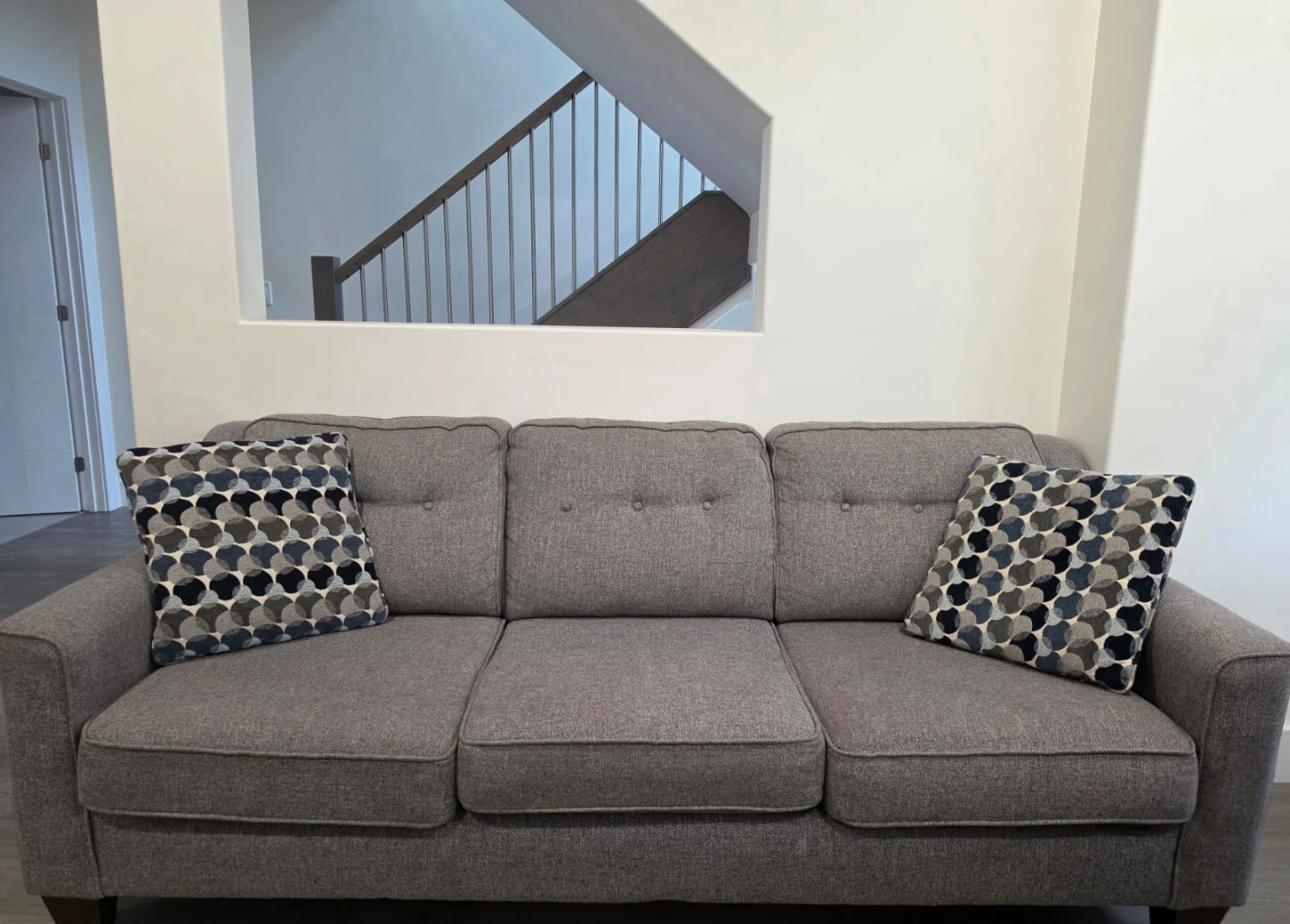 Grey 3-Seater Sofa (2 sofas + 4 pillows) - photo 3