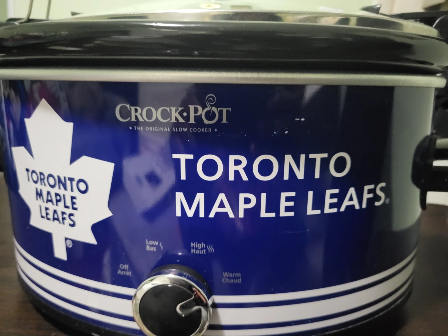 Crock-Pot Toronto Maple Leafs Slow Cooker - photo 2
