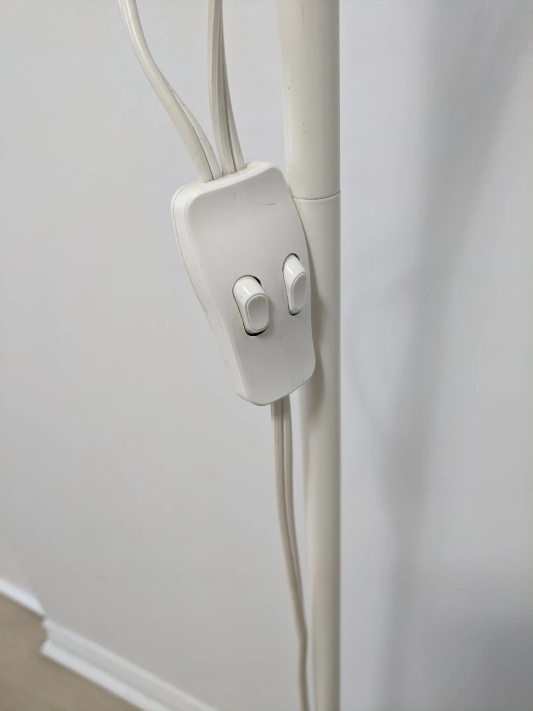 White Floor Lamp with Reading Light - photo 3