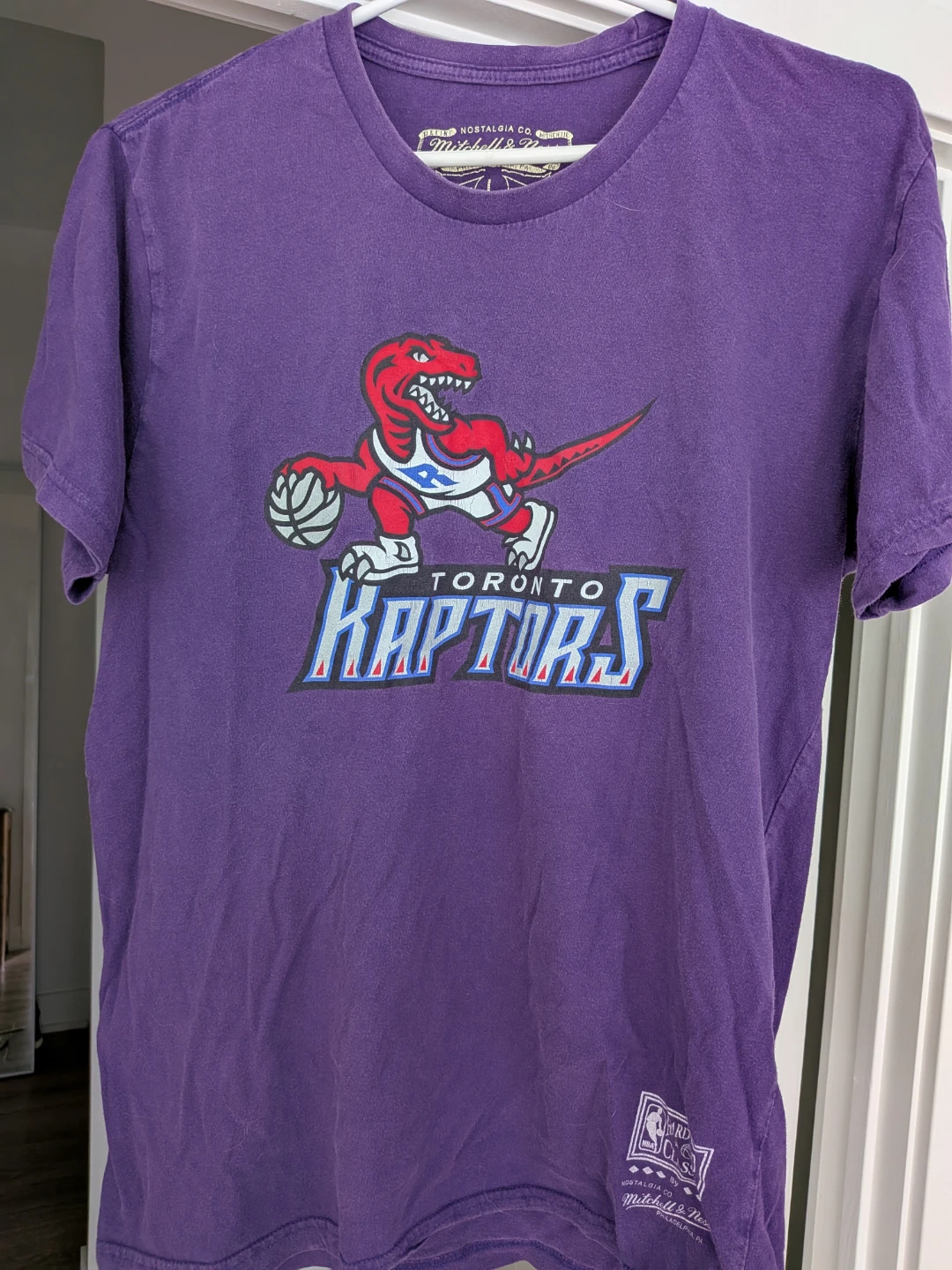 Mitchell & Ness Toronto Raptors NBA Hardwood Classics T-Shirt