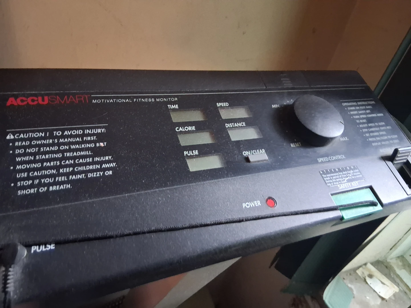 AccuSmart Motivational Fitness Monitor Treadmill