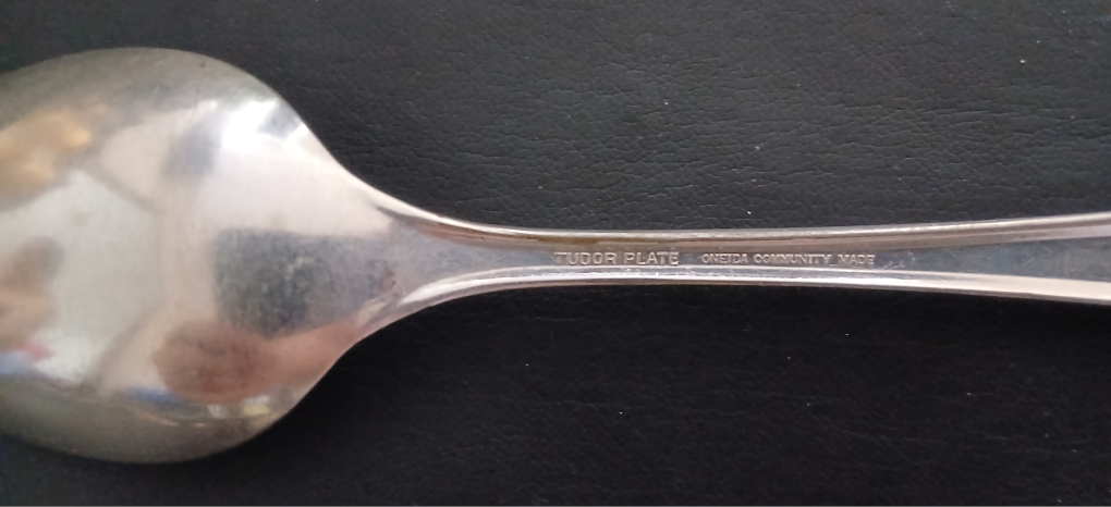 Tudor Plate Oneida Community Made Spoon - photo 2