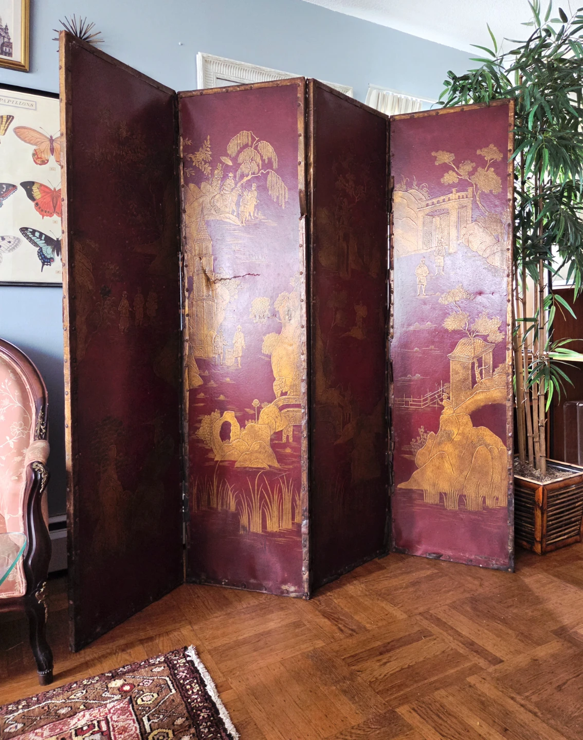 Antique Crimson Red & Gold Room Divider - photo 3