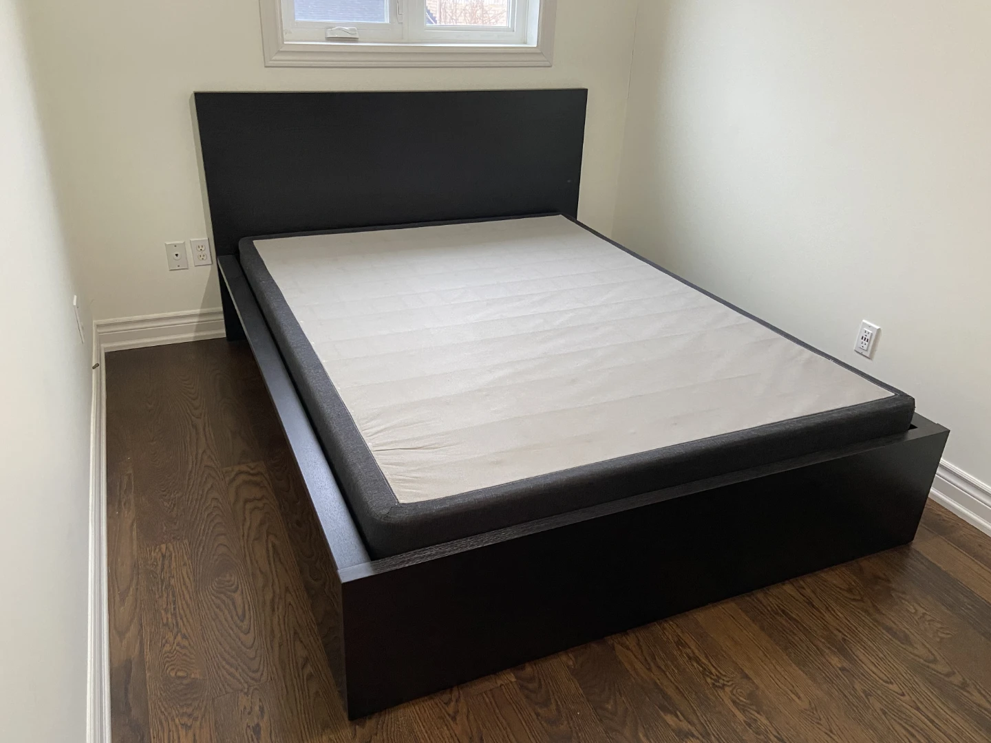 Ikea Malm Queen Bed Frame - photo 2