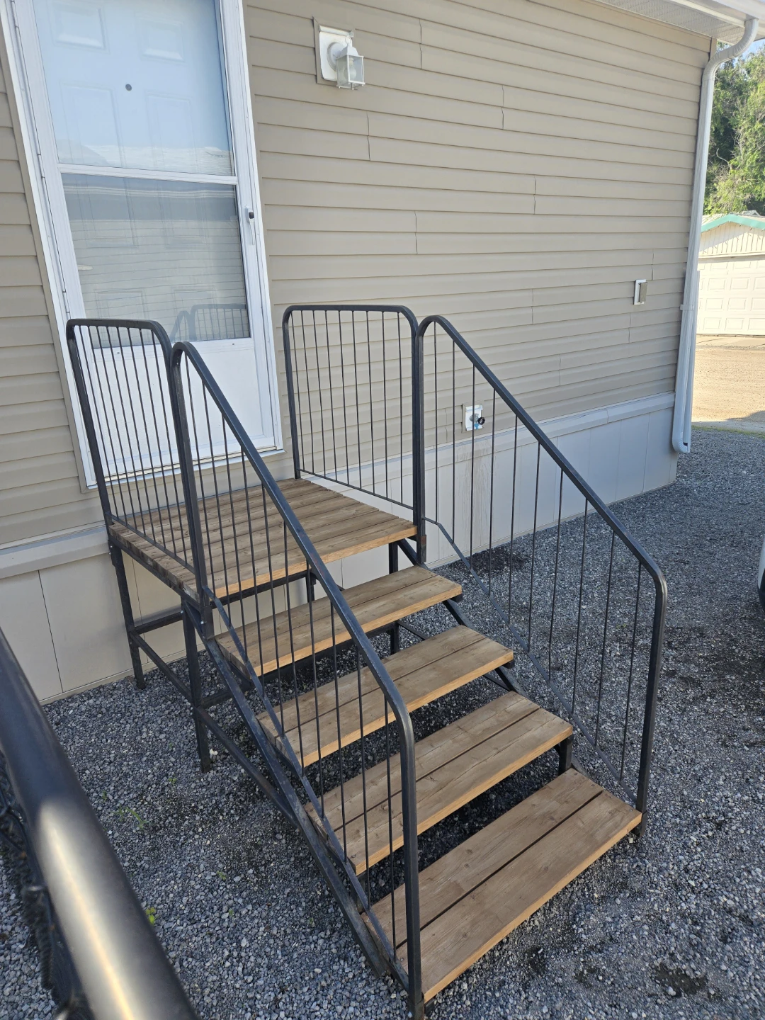 Steel Entrance Stairs / Platform