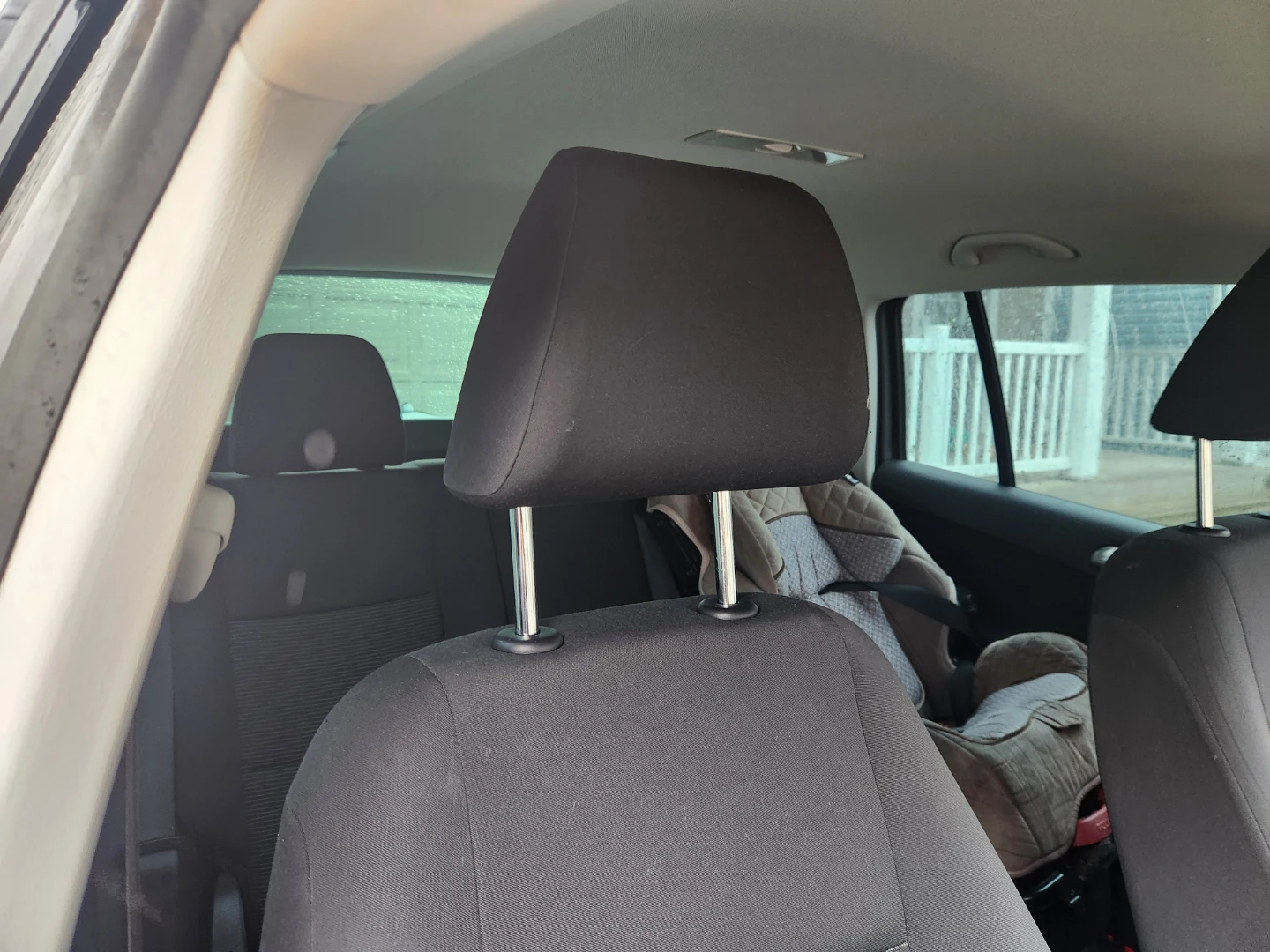 2012 Volkswagen Tiguan - photo 2