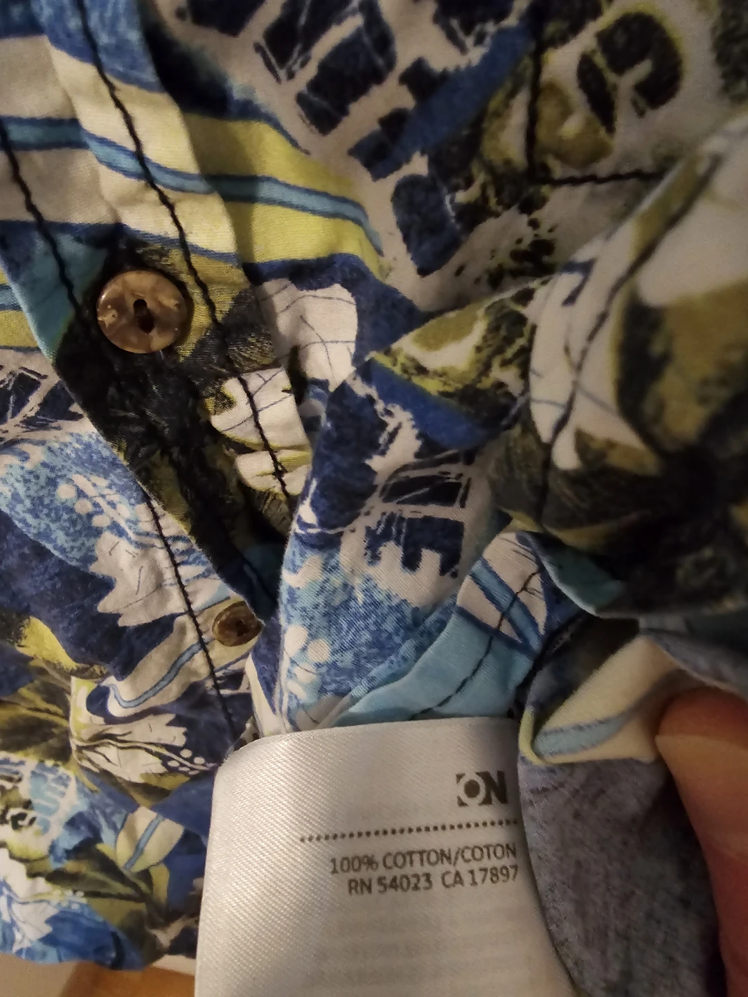 Old Navy Boys Hawaiian Surf Shirt XL (14-16) –Worn Once! - photo 3