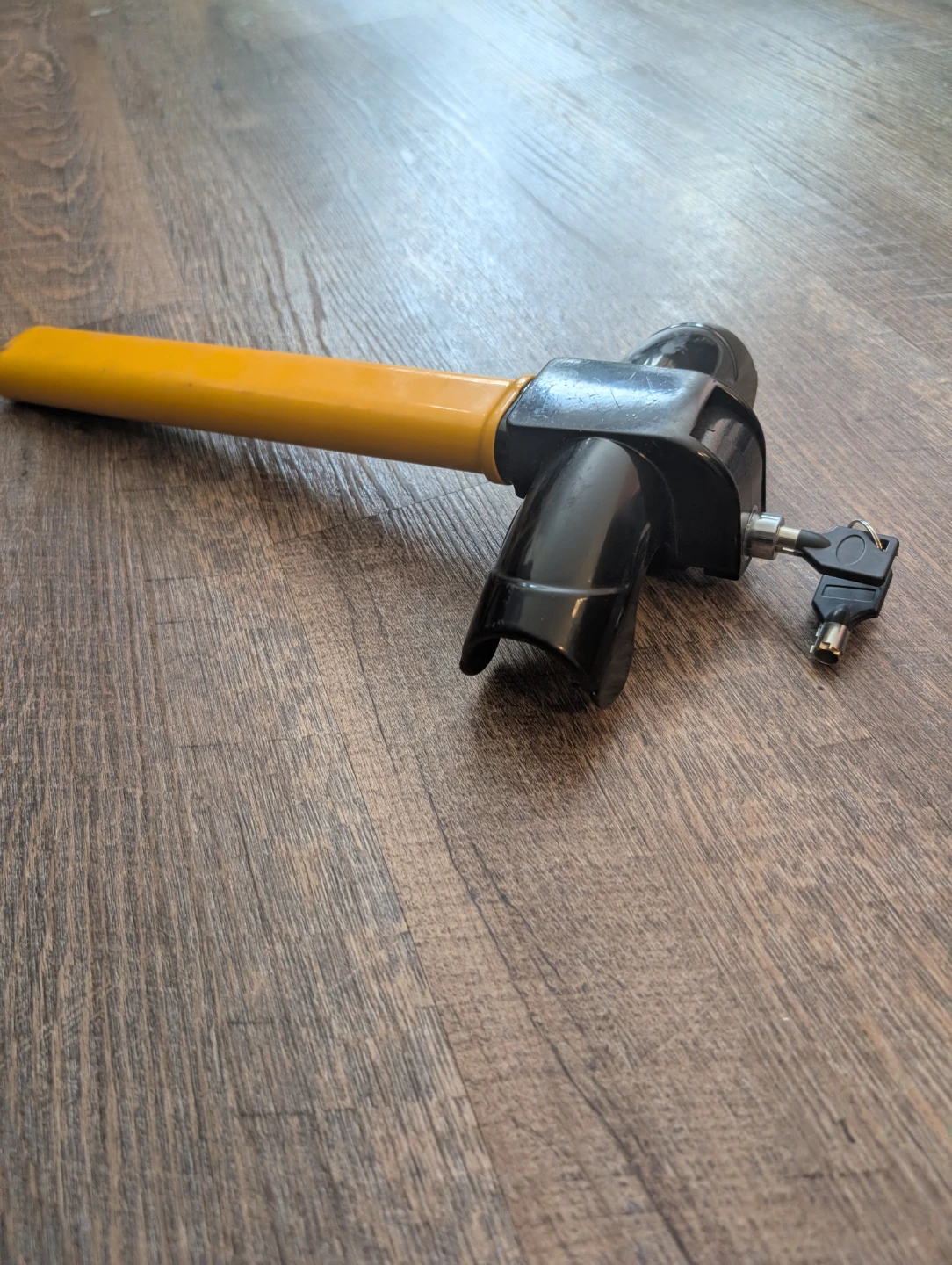 Yellow and Black Car Steering Wheel Lock with Keys - photo 3