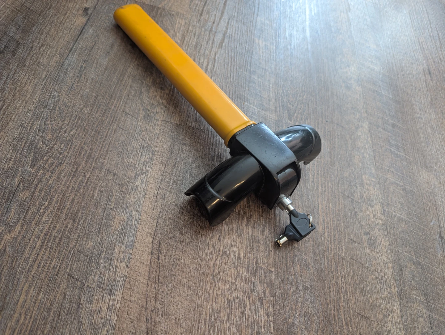 Yellow and Black Car Steering Wheel Lock with Keys - photo 5