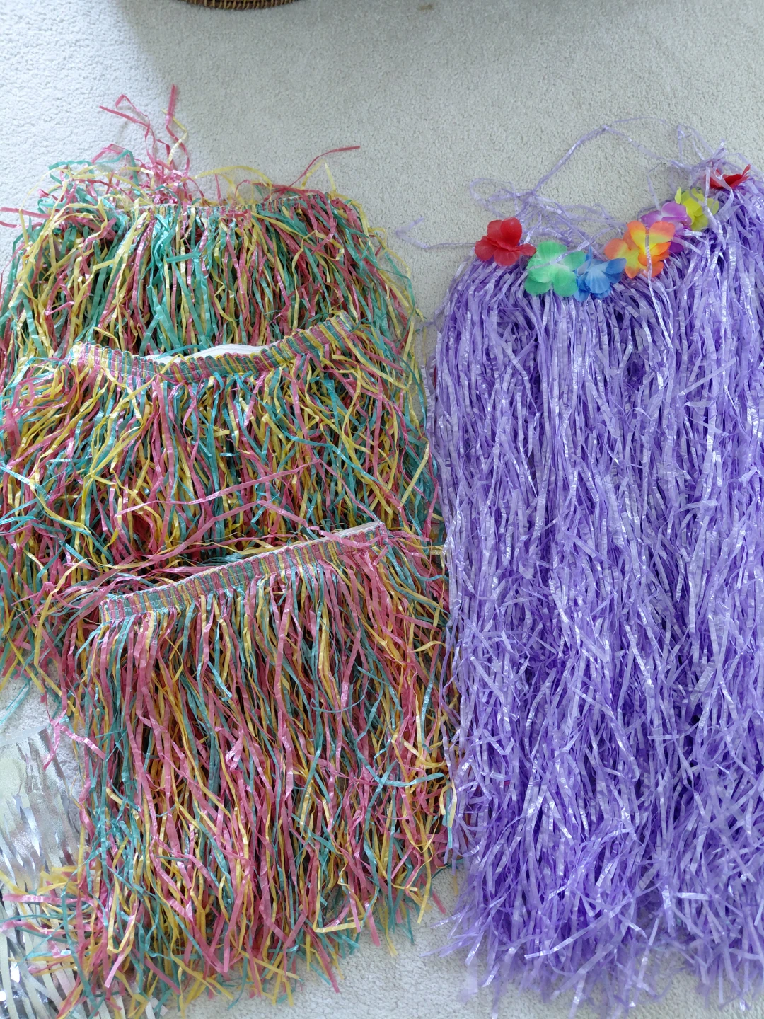 Luau Party Costume set and supplies - photo 3