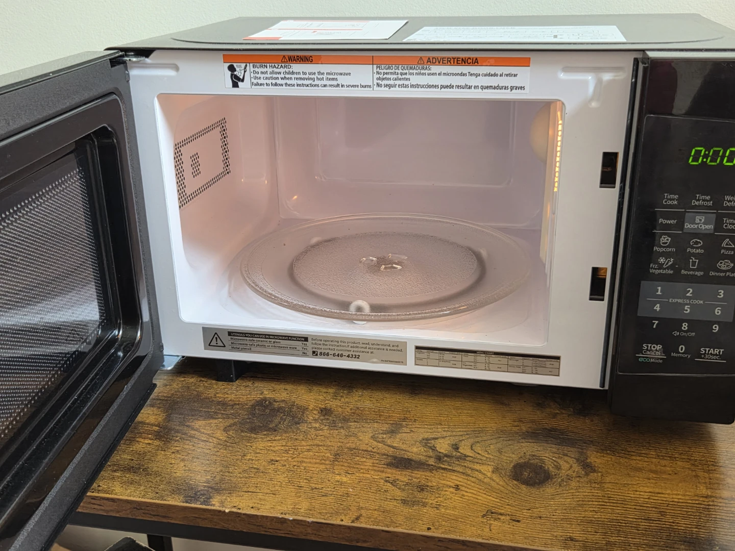 Microwave Oven - photo 2