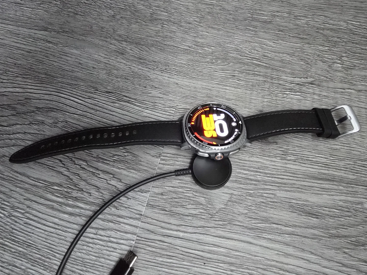 Samsung Galaxy Watch 8 Classic (LTE) - photo 2