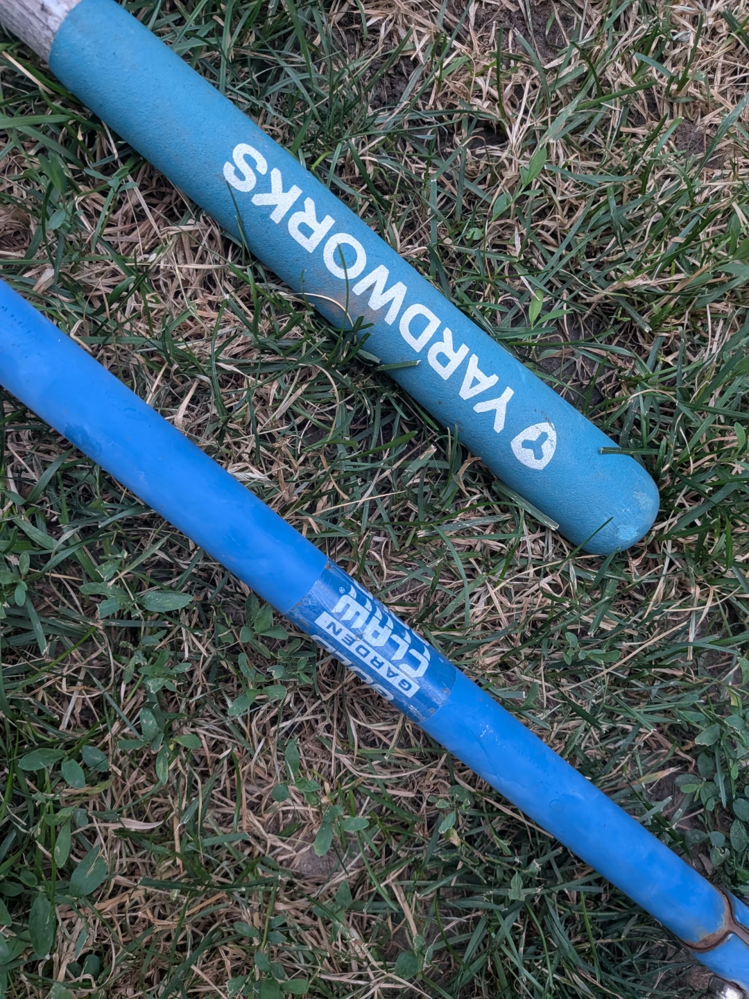 Yardworks Garden Hoe  and weed extractor for $10 - photo 2