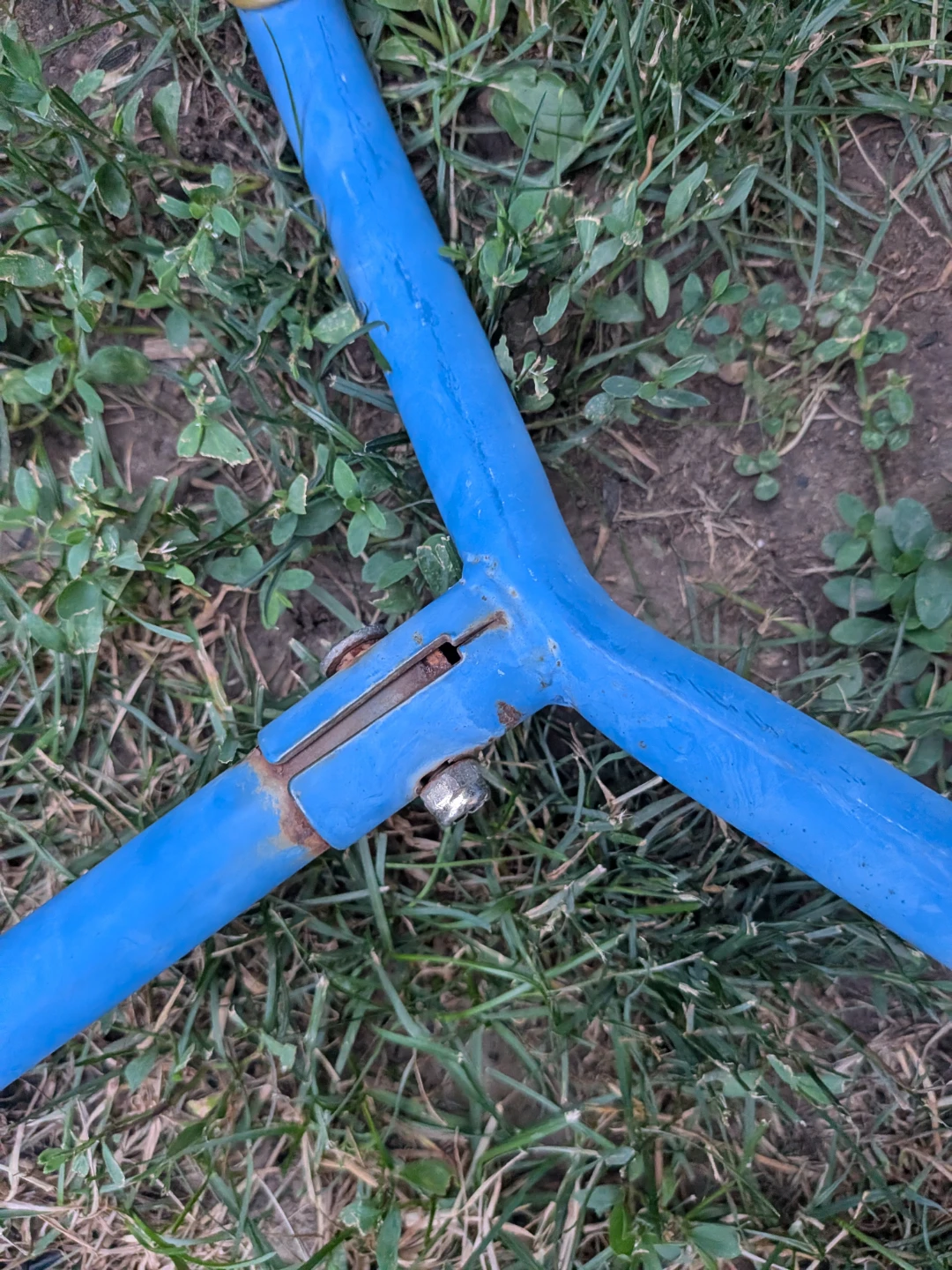 Yardworks Garden Hoe  and weed extractor for $10 - photo 5
