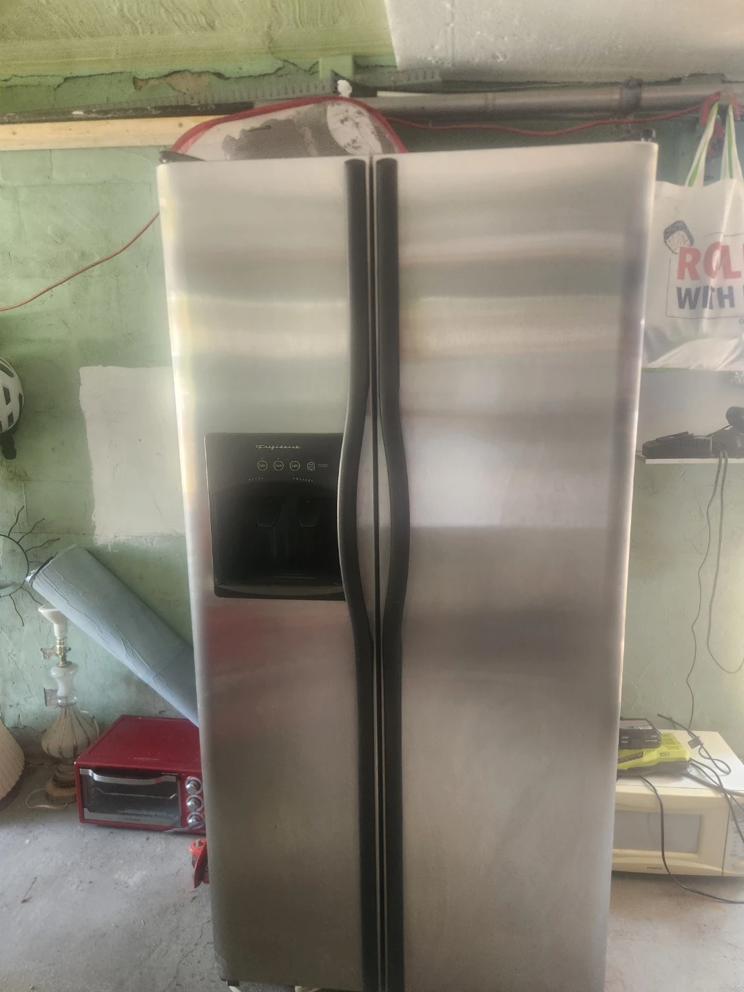 Frigidaire  fridge