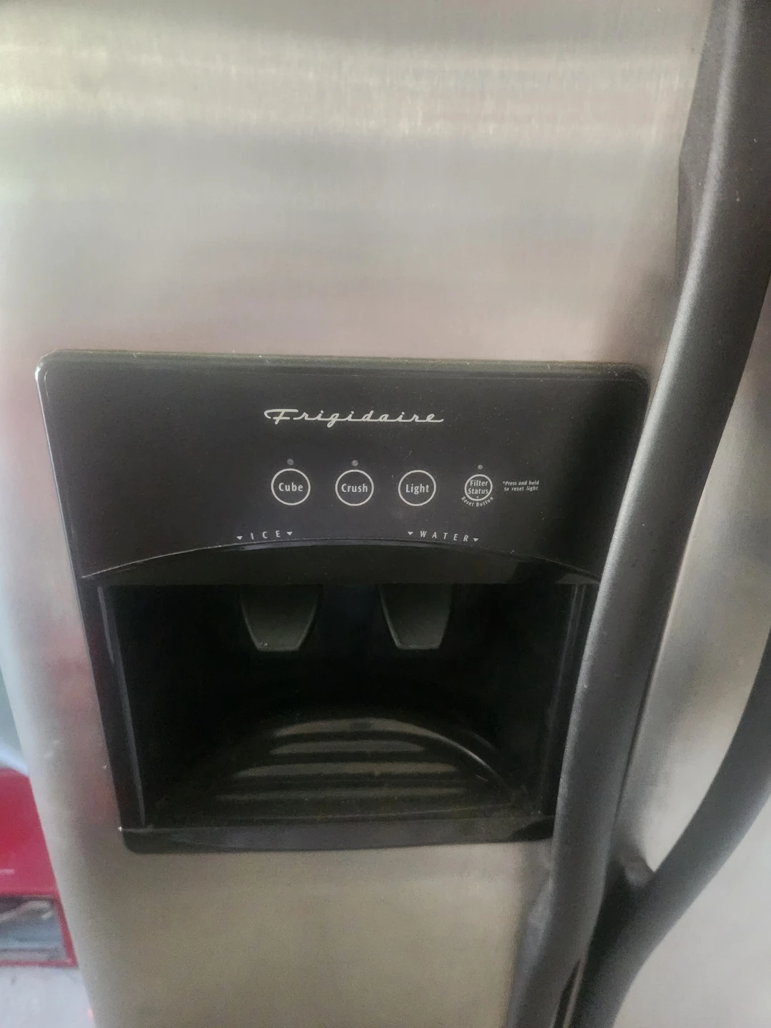 Frigidaire  fridge - photo 2