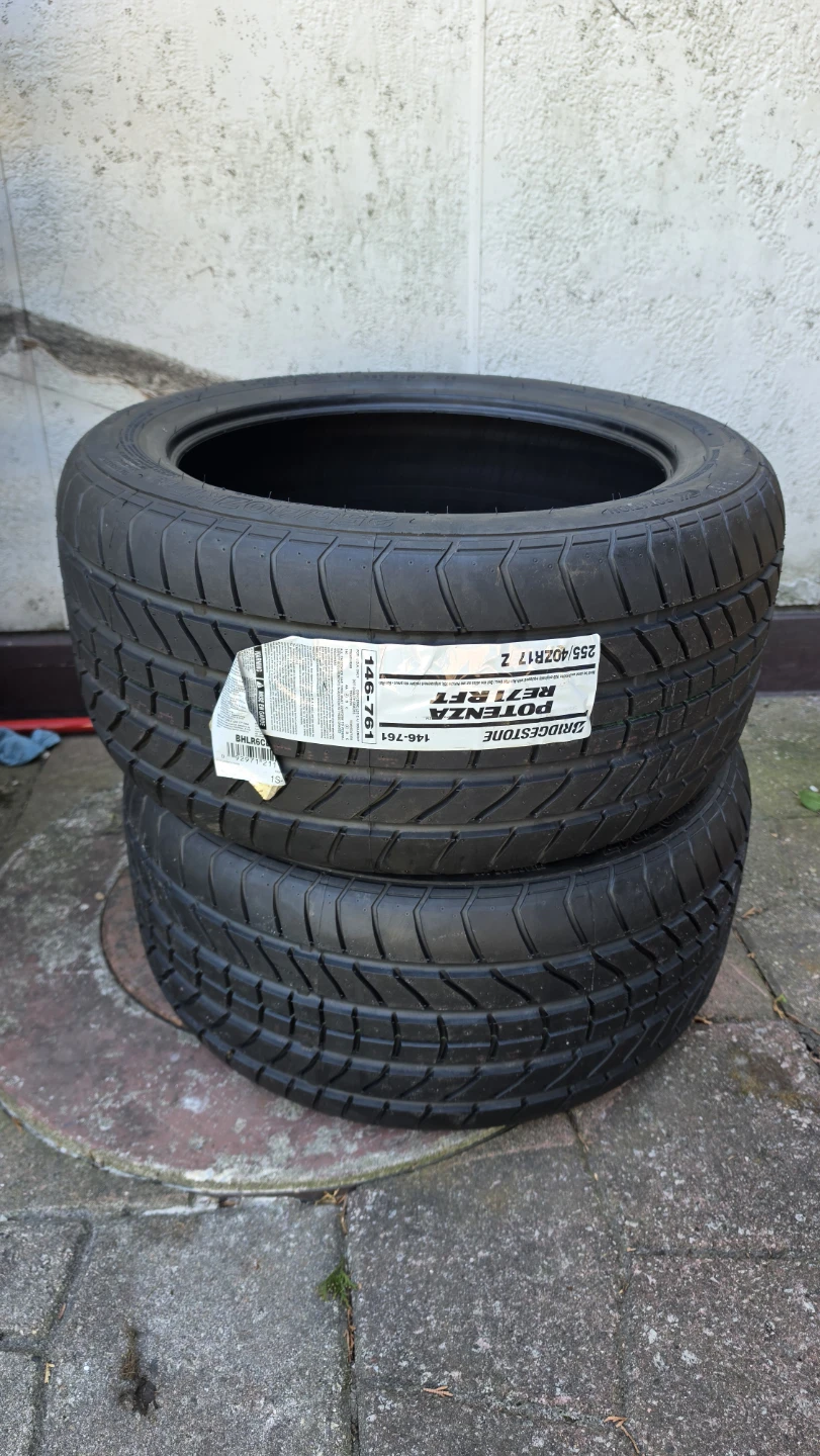 2x Brand New Bridgestone Potenza RE71 RFT Summer Tires - photo 2