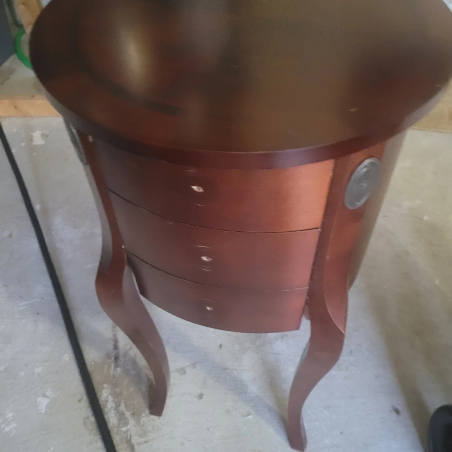 Wooden Round Side Table with Drawers - photo 2