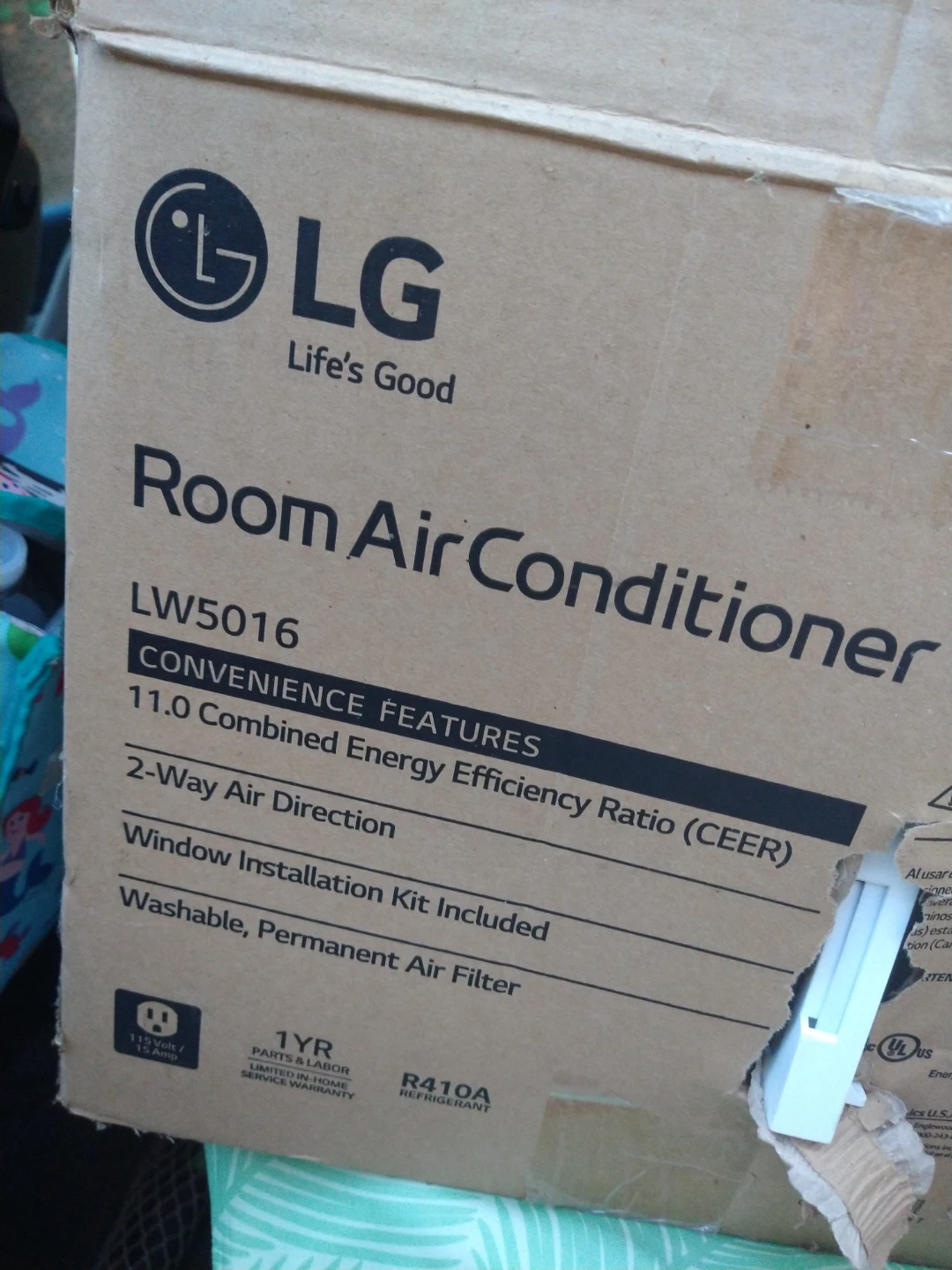 LG Room Air Conditioner - photo 3