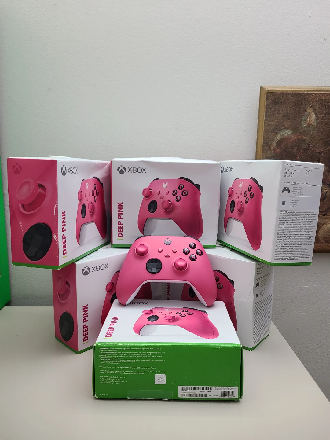XBOX WIRELESS CONTROLLER
