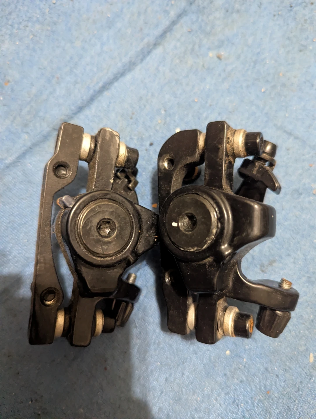Pair of Bicycle Disc Brake Calipers - photo 4