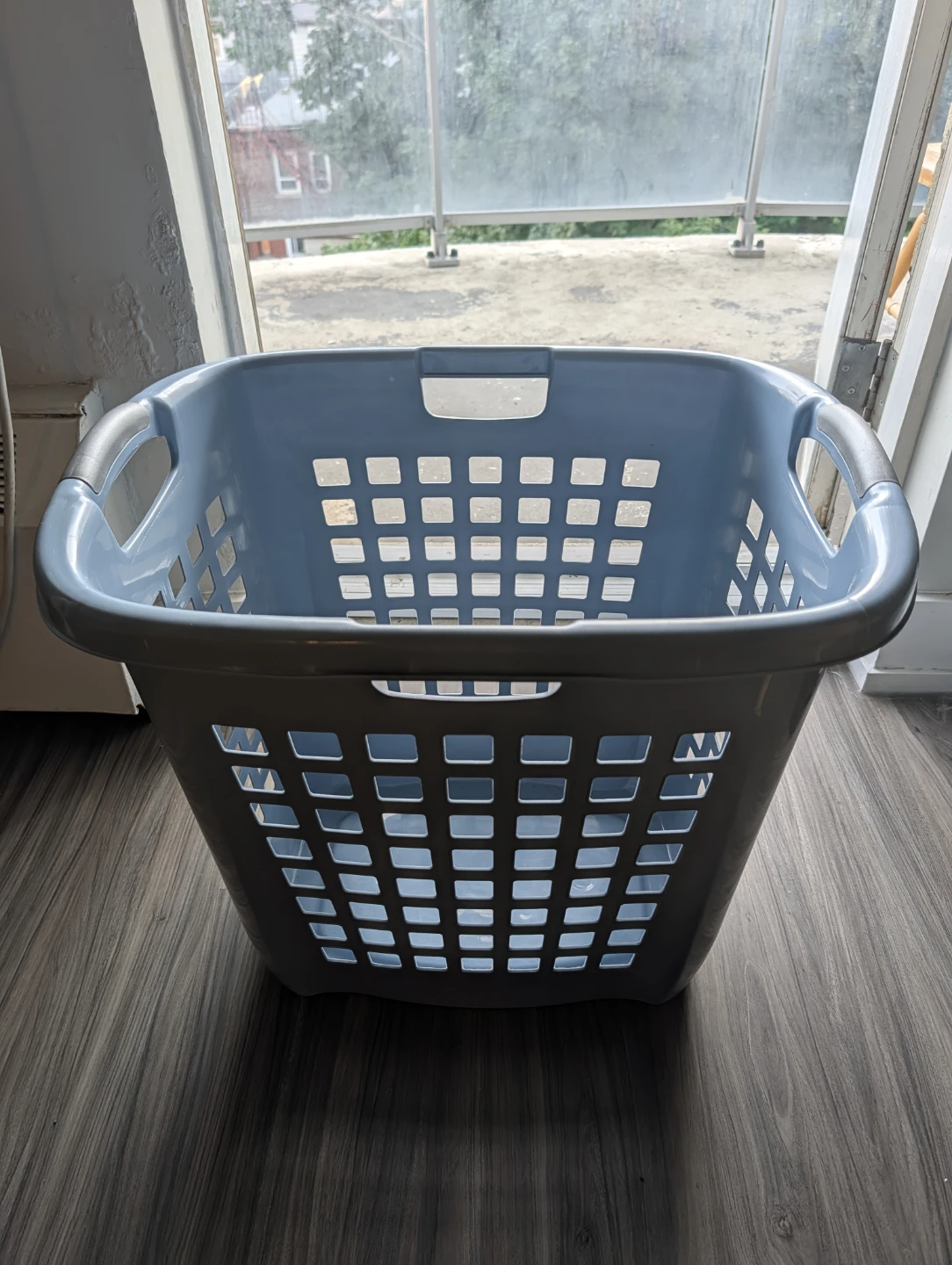 Sterlite Laundry Bin 🧺 - photo 2