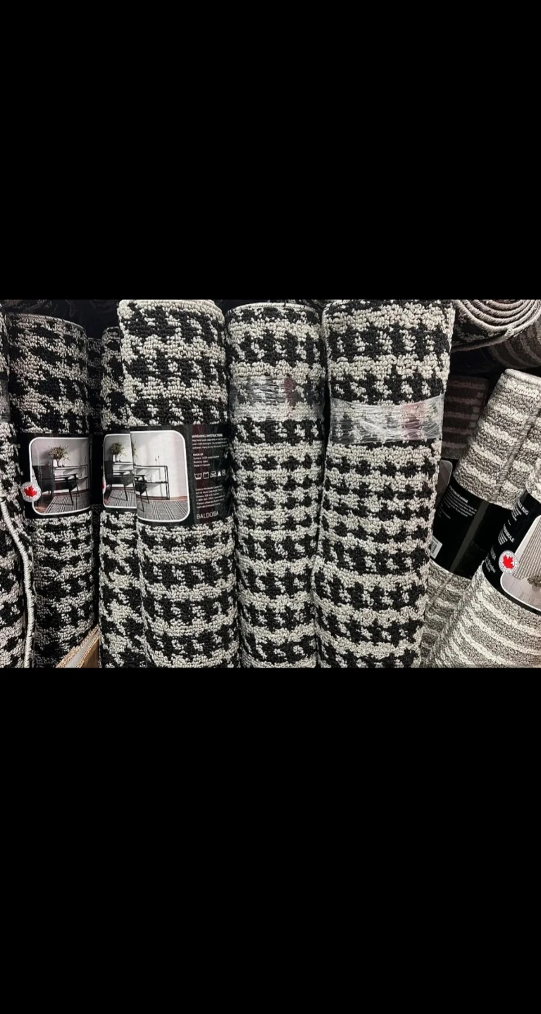 BALDOOSA Vestibule Rug - Black/White Houndstooth - 46 x 72 in