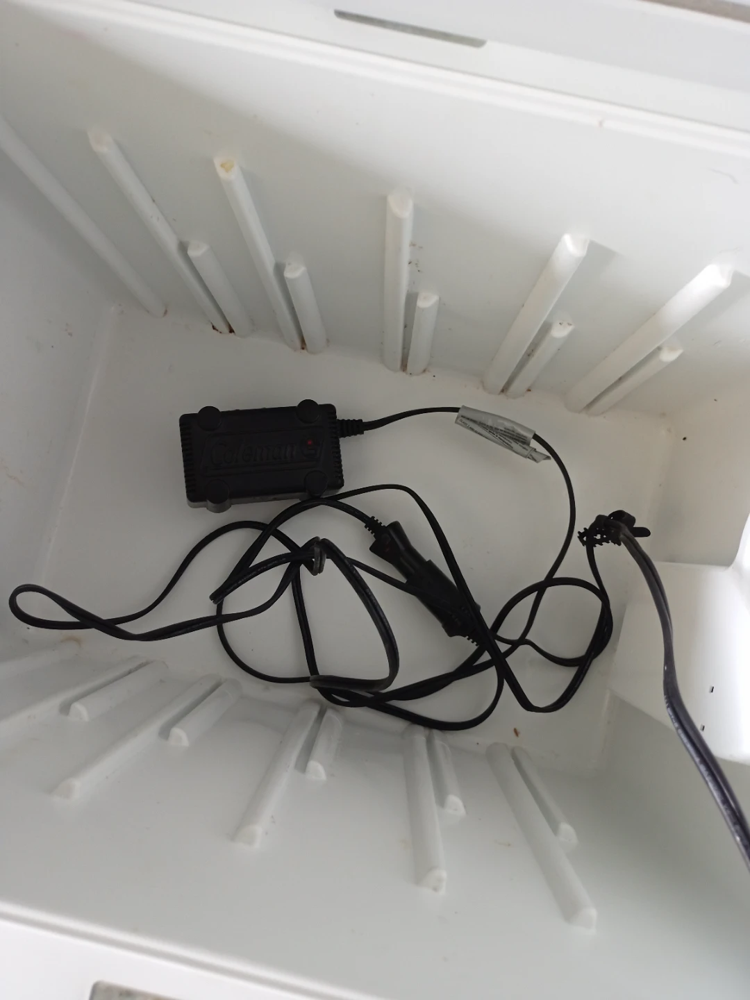 Coleman Cooler with Power Cord - photo 3