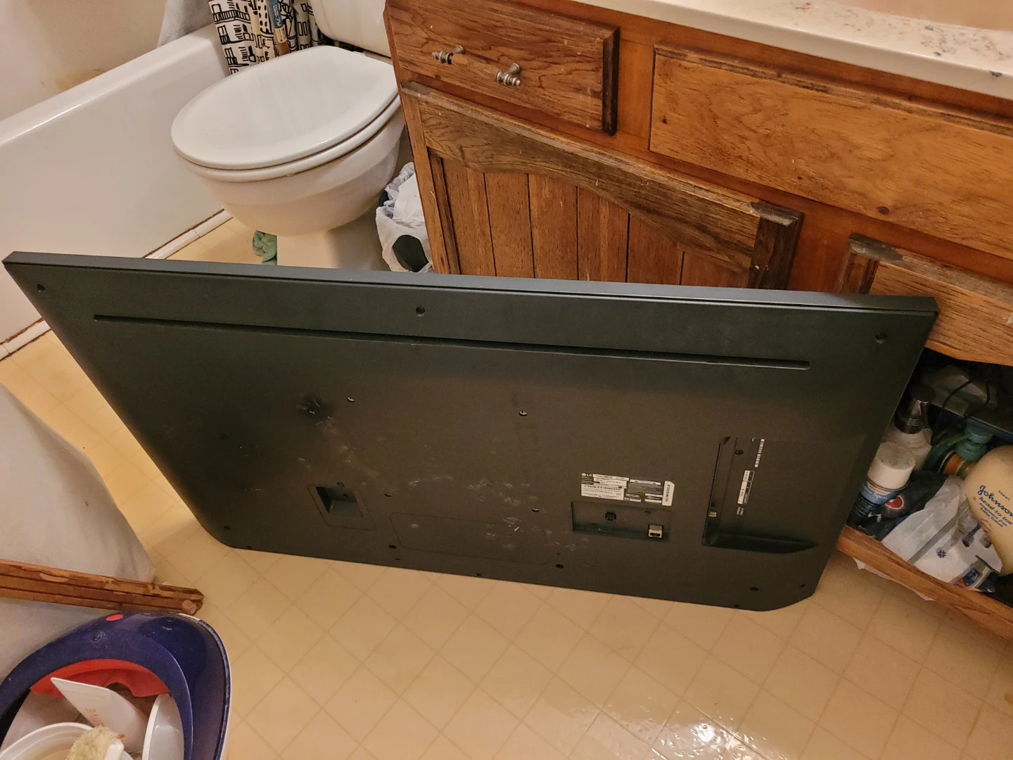 Flat Screen Television - photo 2