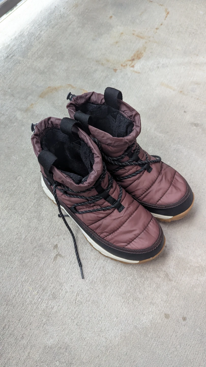 Women Winter Puffer Boots Time and Tru Brand - photo 2