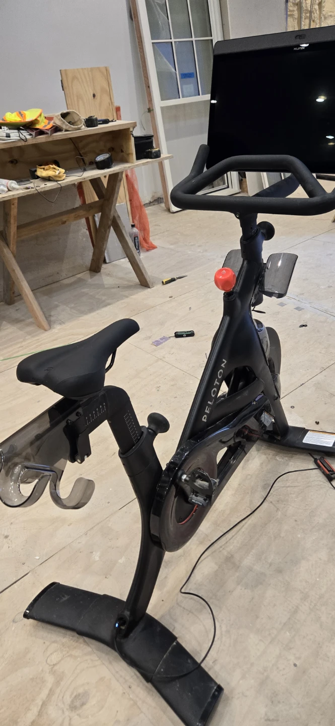 Peloton Bike - photo 3