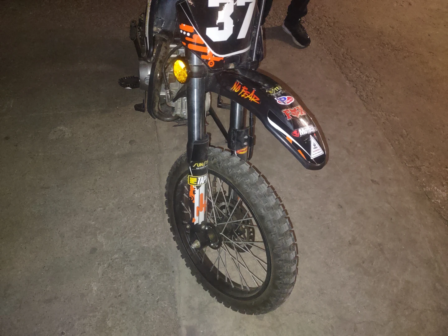 Apollo AGB-37 125cc Dirt Bike – Runs Great - photo 5